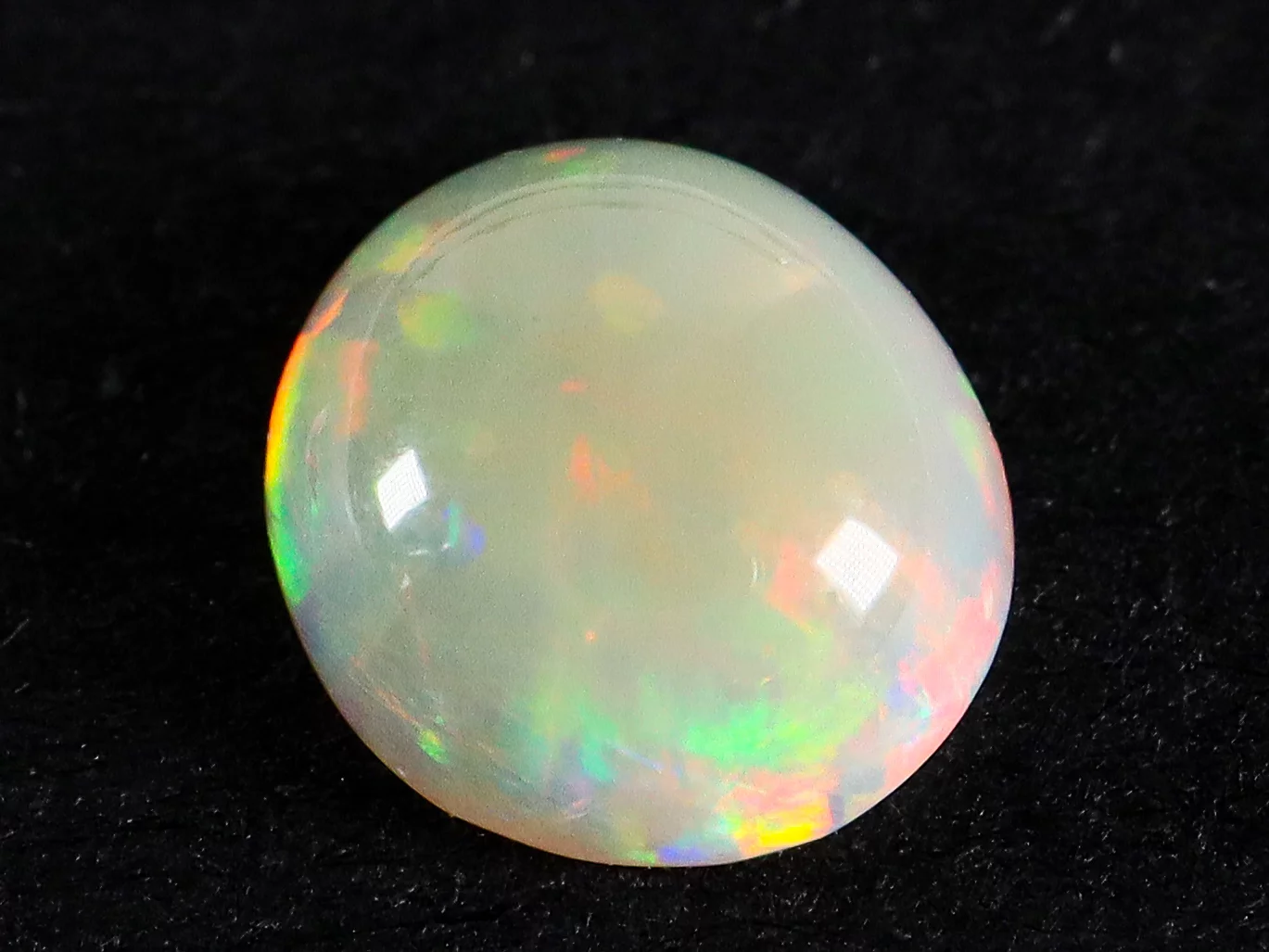 Solid Dark Crystal Opal - 0.8 cts - Coober Pedy Australia - Image 4