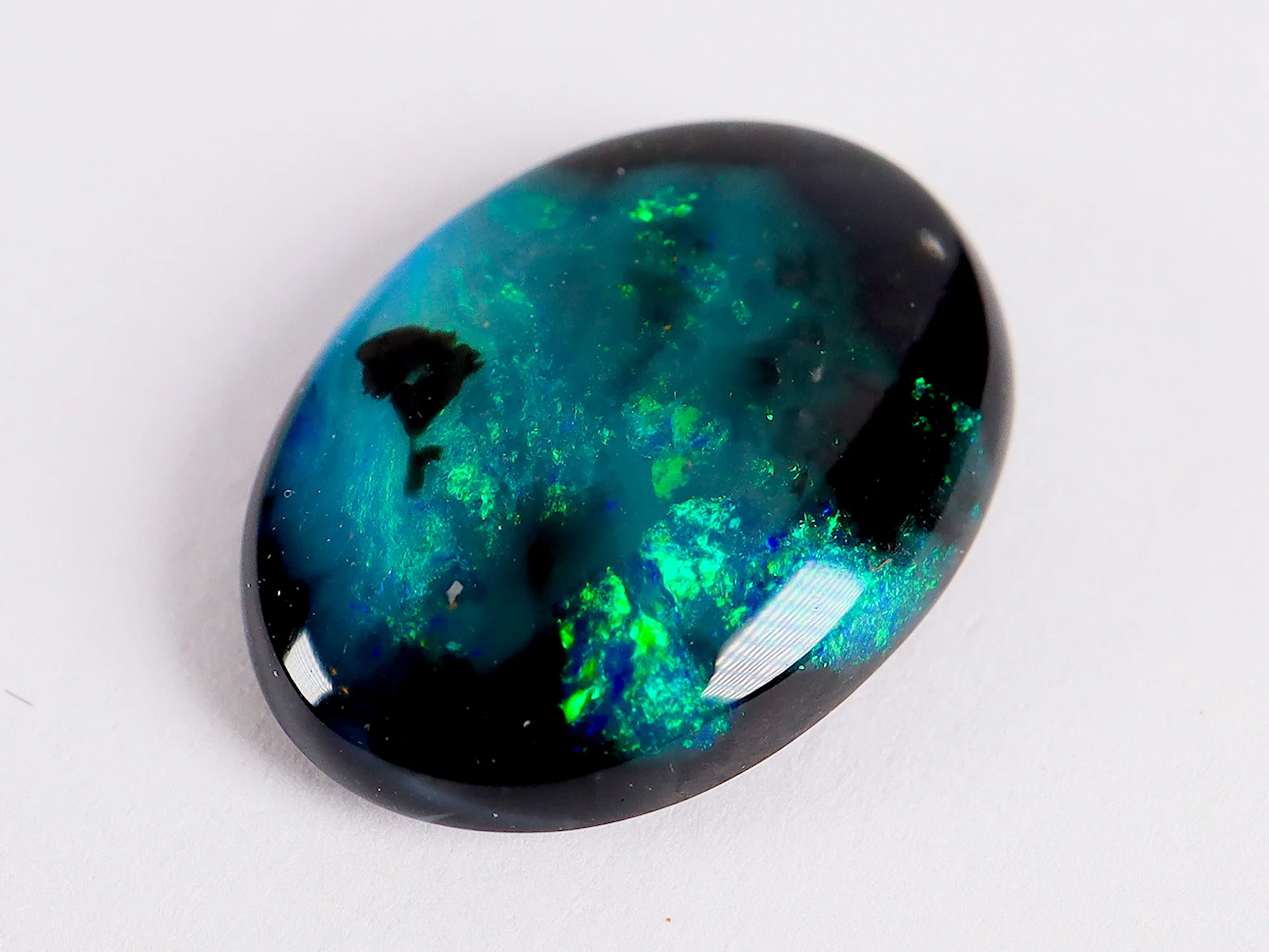 Lightning Ridge Australia - Solid Black Opal - 1.9 cts - Image 2