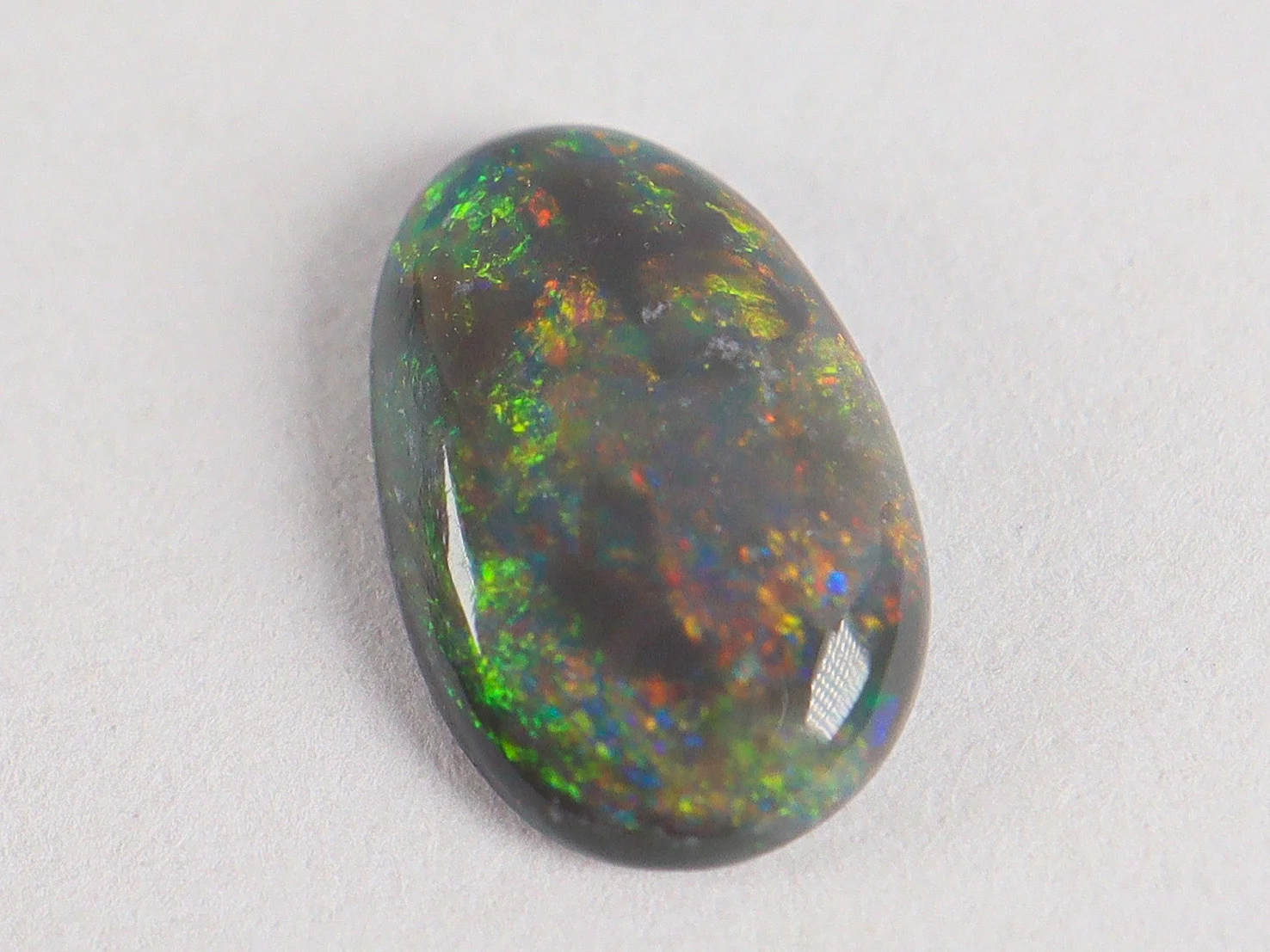 Solid Black Opal - 0.4 cts - Lightning Ridge Australia - Image 3