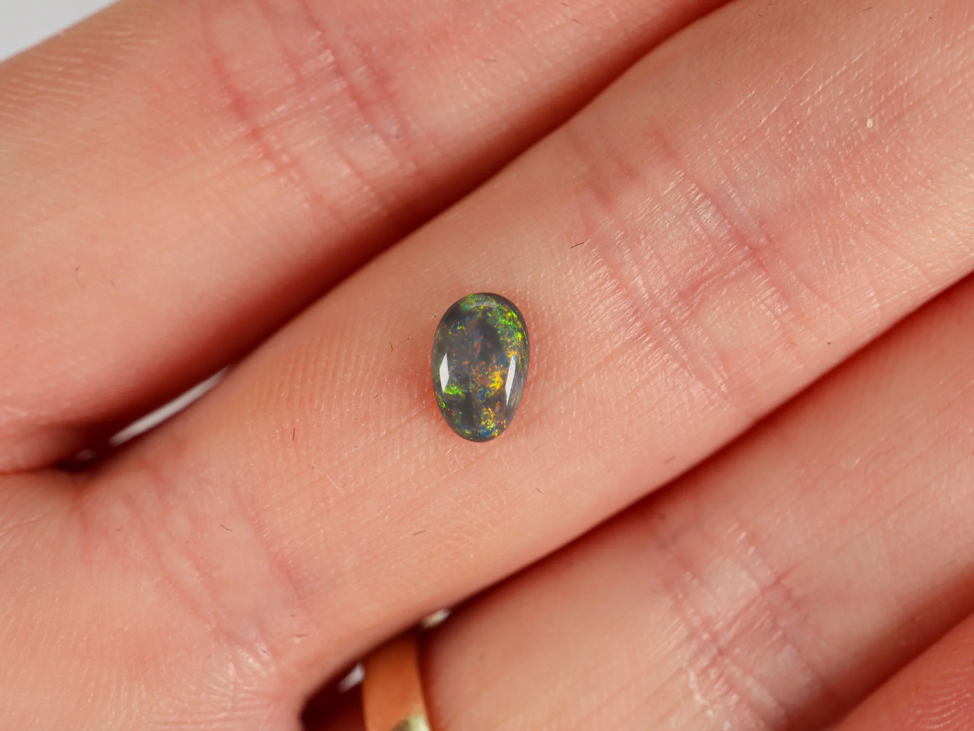 Solid Black Opal - 0.4 cts - Lightning Ridge Australia - Image 9