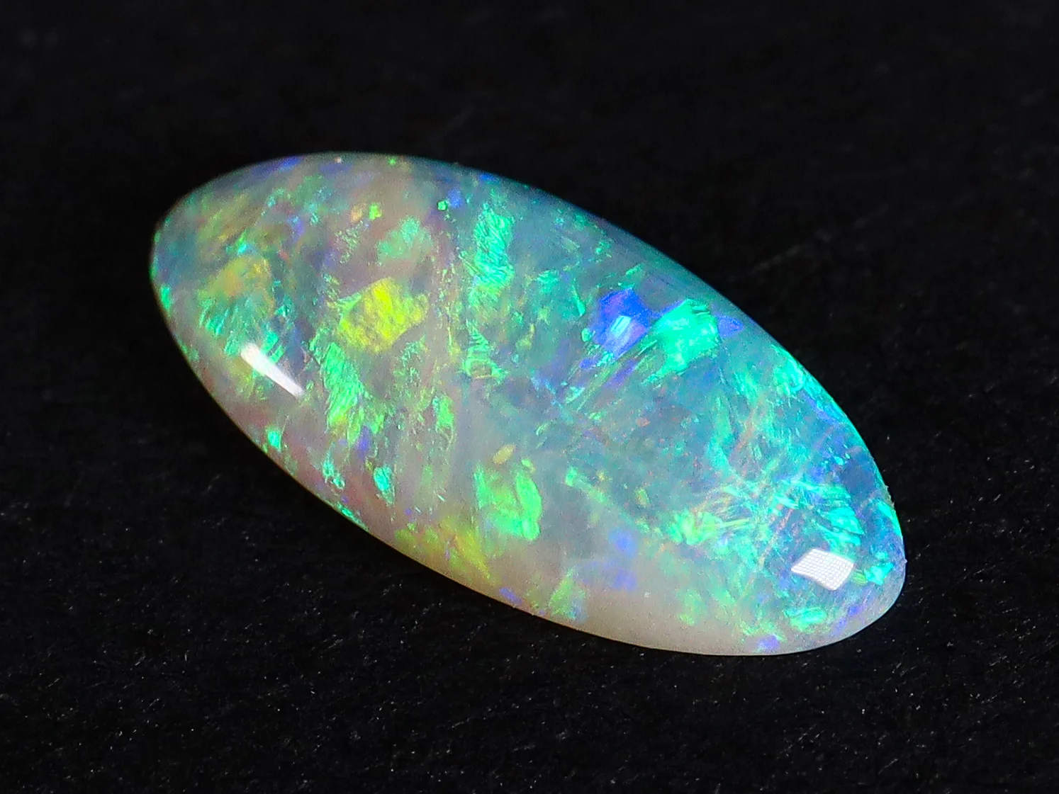 Lightning Ridge Australia – Very Bright Crystal Opal – 0.54 cts