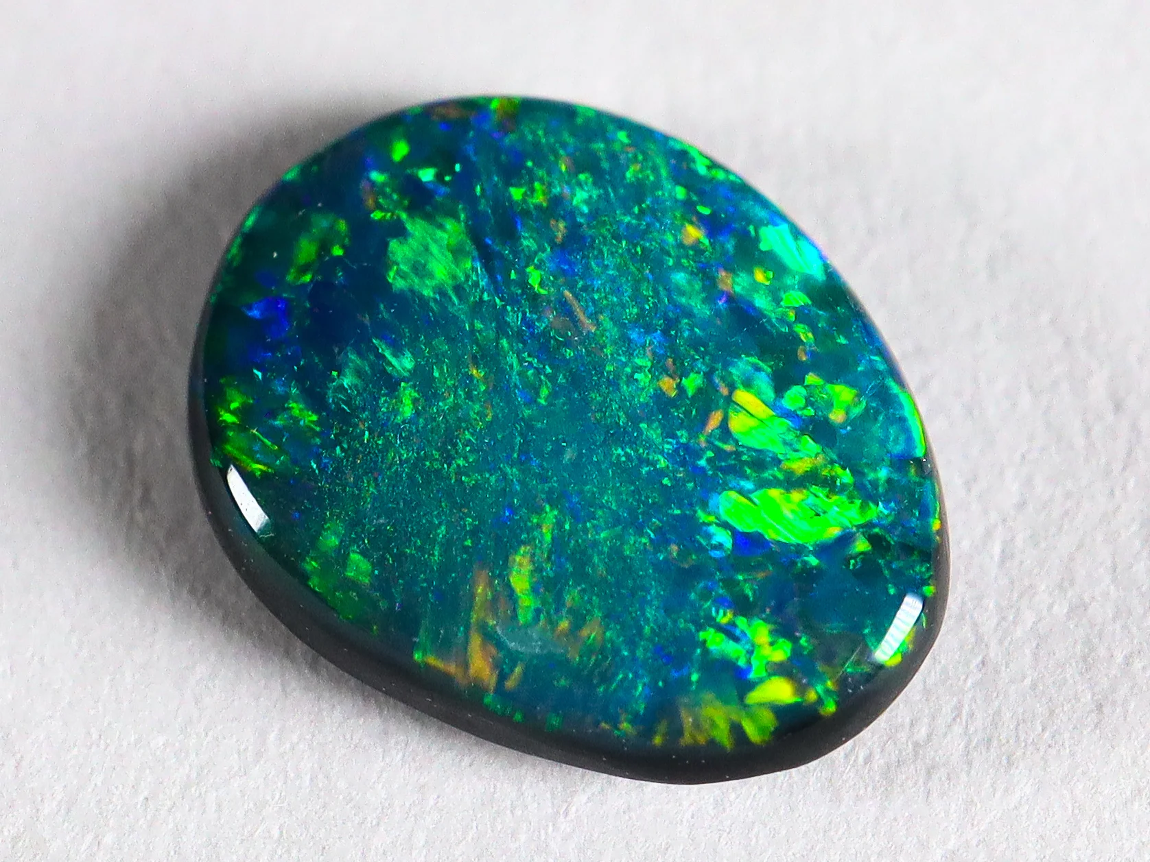 Natural Black Opal - 0.55 cts - Lightning Ridge Australia - Image 2