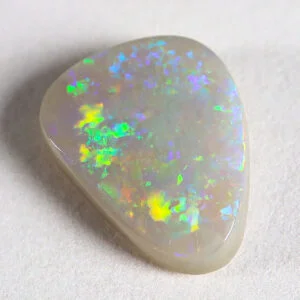 Natural Dark Opal - 0.73 cts - Lightning Ridge Australia