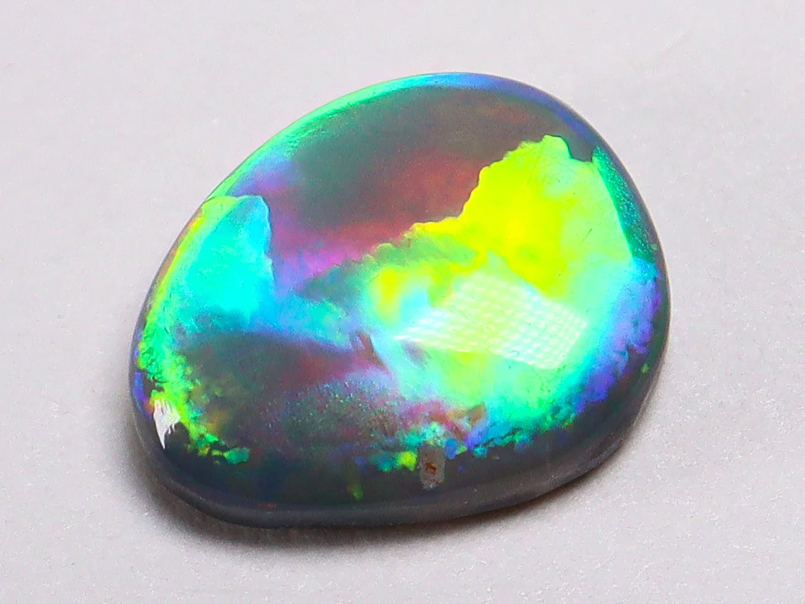 Natural Black Opal - 0.49 cts - Lightning Ridge Australia