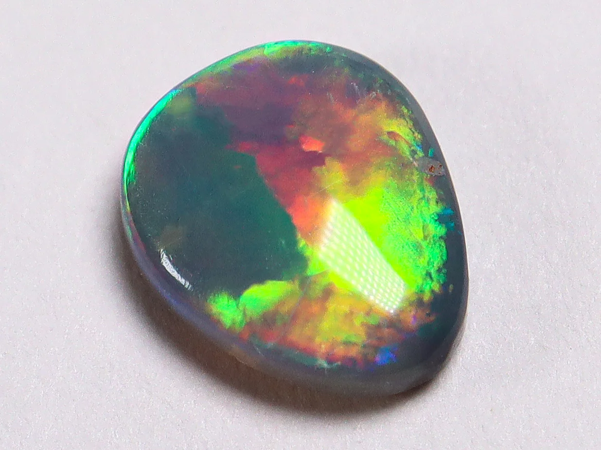 Natural Black Opal - 0.49 cts - Lightning Ridge Australia - Image 4