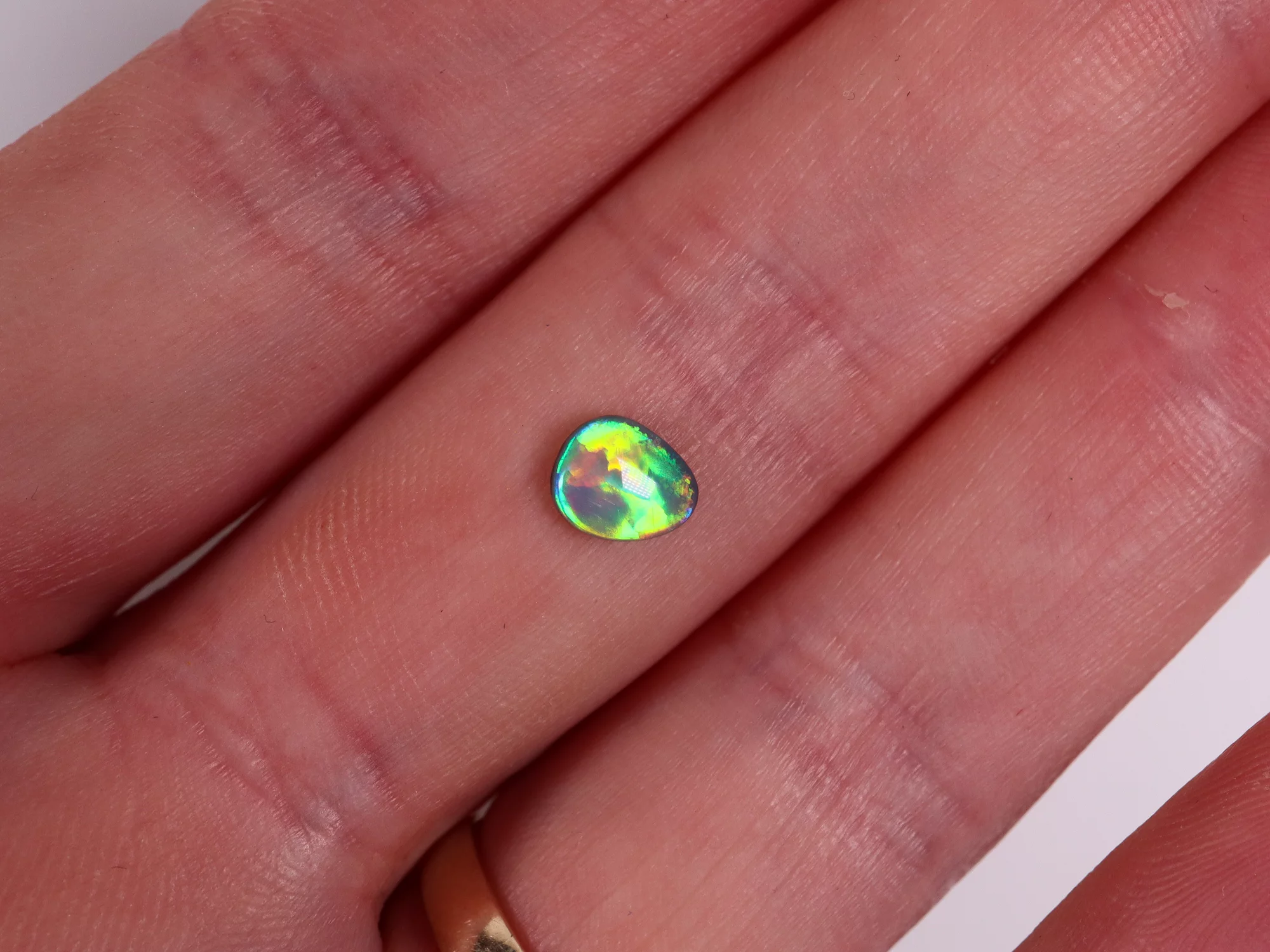 Natural Black Opal - 0.49 cts - Lightning Ridge Australia - Image 9
